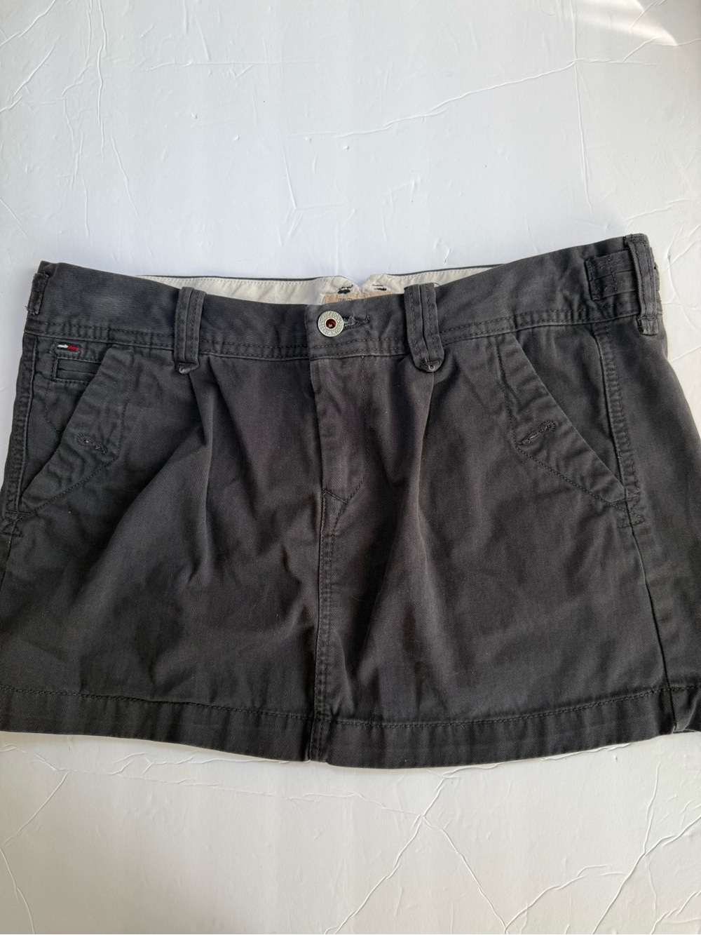 Tommy Hilfiger Denim Dark Gray / Black Mini Skirt Y2K Vintage